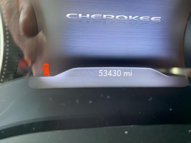 2022 Jeep Cherokee Latitude Lux