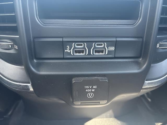 2019 RAM 1500 Big Horn/Lone Star Crew Cab 4x4 5'7" Box