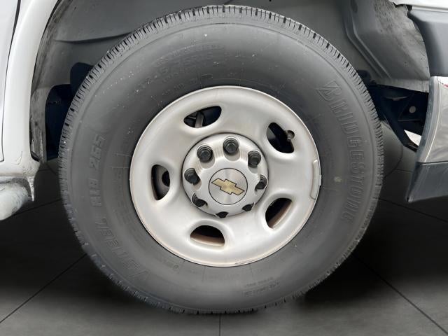2024 Chevrolet Express Cargo 2500 Base