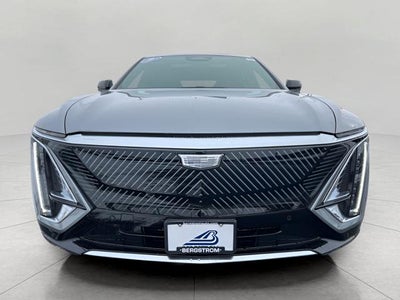 2025 Cadillac LYRIQ Luxury 3