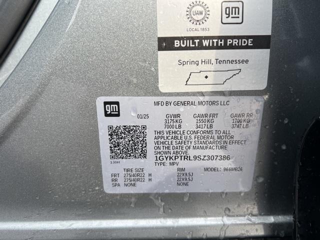 2025 Cadillac LYRIQ Luxury 3