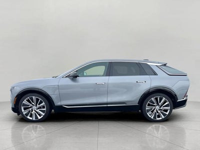 2025 Cadillac LYRIQ Luxury 3