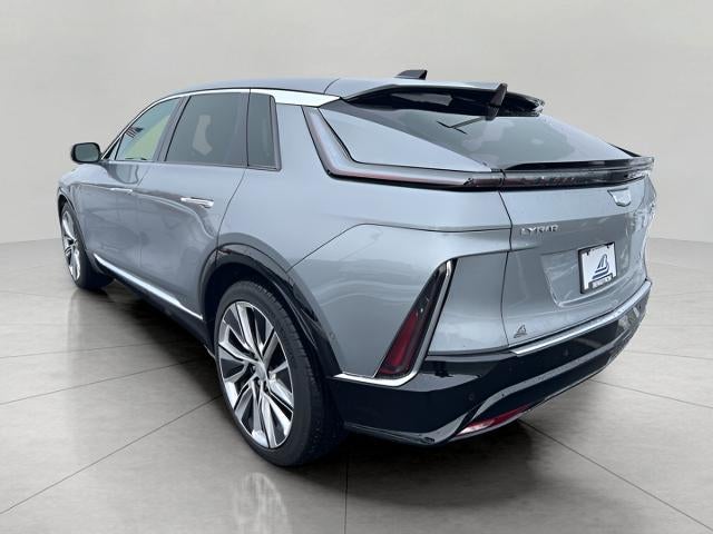 2025 Cadillac LYRIQ Luxury 3