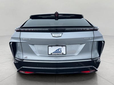 2025 Cadillac LYRIQ Luxury 3