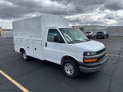 2026 Chevrolet Express Cutaway 3500 Base