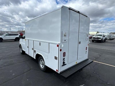 2026 Chevrolet Express Cutaway 3500 Base