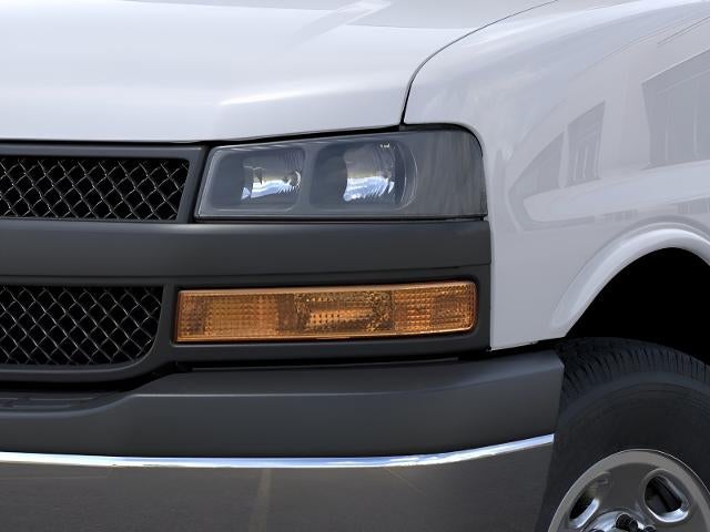 2025 Chevrolet Express Cutaway 3500 Base