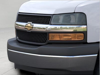 2025 Chevrolet Express Cutaway 3500 Base