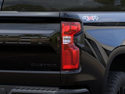 2026 Chevrolet Silverado 1500 4WD Crew Cab 147 Custom