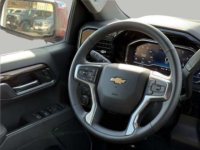 2025 Chevrolet Silverado 1500 4WD Double Cab 147 LT w/1LT