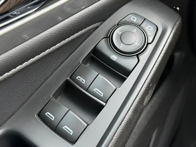 2022 Chevrolet Traverse AWD 4dr LT Cloth w/1LT