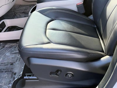 2024 Chrysler Pacifica Touring L FWD
