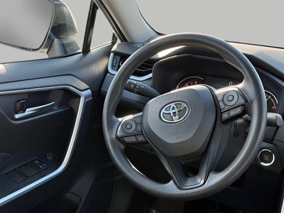 2025 Toyota RAV4 XLE AWD