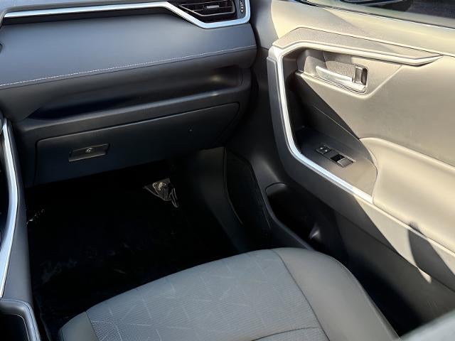 2025 Toyota RAV4 XLE AWD