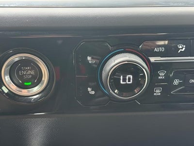 2023 Chevrolet Silverado 1500 4WD Crew Cab 147 LT Trail Boss