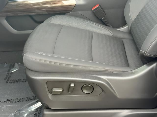 2023 Chevrolet Silverado 1500 4WD Crew Cab 147 LT Trail Boss