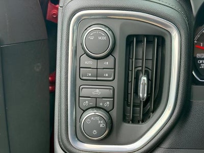 2021 Chevrolet Silverado 1500 4WD Crew Cab 147 LT w/1LT