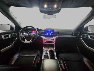 2021 Ford Explorer XLT 4WD