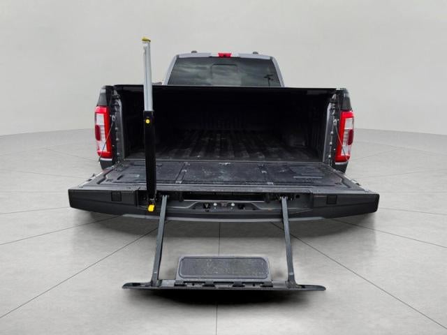 2022 Ford F-150 LARIAT 4WD SuperCrew 5.5' Box