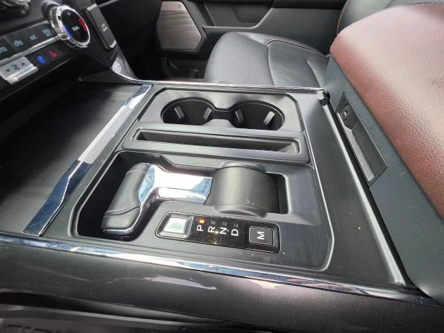2022 Ford F-150 LARIAT 4WD SuperCrew 5.5' Box
