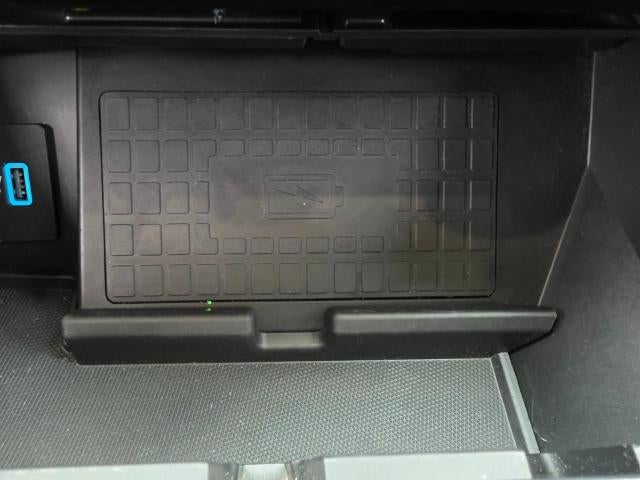 2022 Ford F-150 LARIAT 4WD SuperCrew 5.5' Box