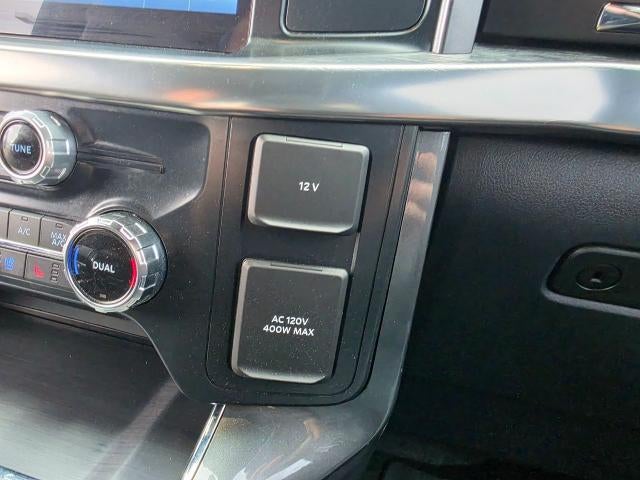 2022 Ford F-150 LARIAT 4WD SuperCrew 5.5' Box
