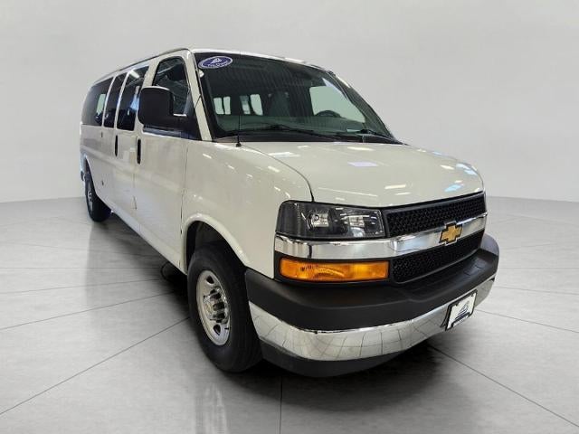 2025 Chevrolet Express Passenger 3500 RWD 3500 155 LT **15-PASSENGER SEATING**CRUSIE CONTROL**REMOTE KEYLESS ENTRY**