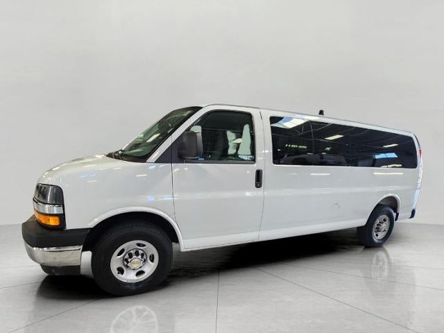 2025 Chevrolet Express Passenger 3500 RWD 3500 155 LT **15-PASSENGER SEATING**CRUSIE CONTROL**REMOTE KEYLESS ENTRY**
