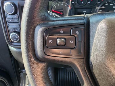 2023 Chevrolet Silverado 1500 4WD Crew Cab 147 Custom