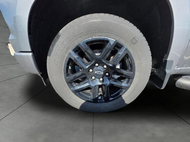 2023 Chevrolet Silverado 1500 4WD Crew Cab 147 Custom