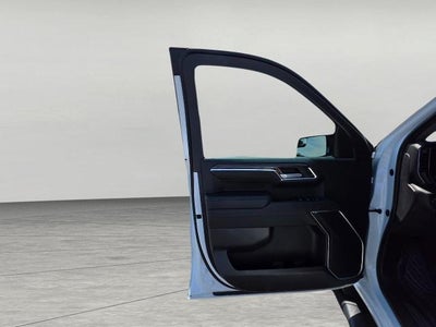 2023 Chevrolet Silverado 1500 4WD Crew Cab 147 RST