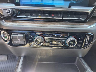 2023 Chevrolet Silverado 1500 4WD Crew Cab 147 RST