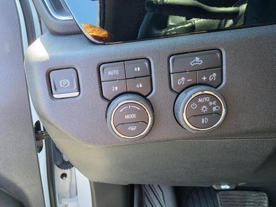 2023 Chevrolet Silverado 1500 4WD Crew Cab 147 RST