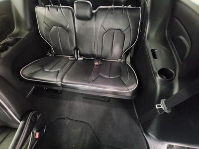 2026 Chrysler Pacifica Limited FWD