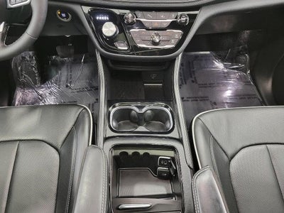 2026 Chrysler Pacifica Limited FWD