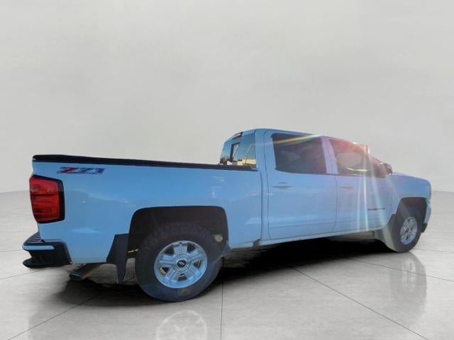 2017 Chevrolet Silverado 1500 4WD Crew Cab 143.5 LT w/2LT