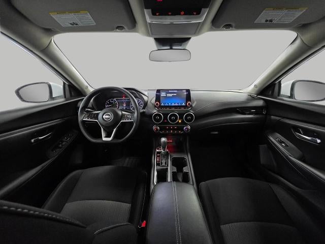 2025 Nissan Sentra SV CVT