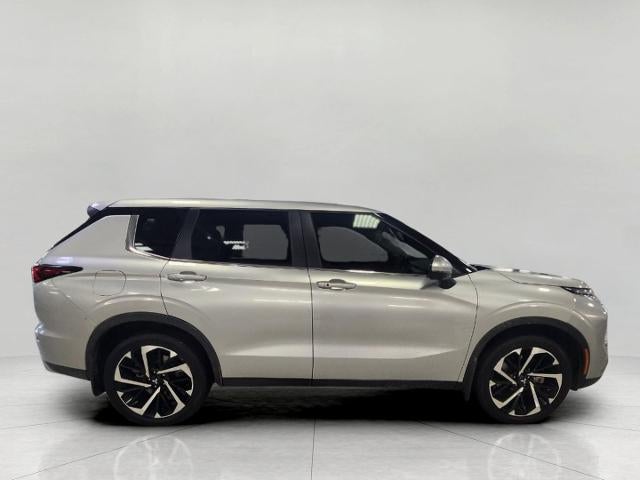 2022 Mitsubishi Outlander SE S-AWC **HEATED FRONT SEATS**ADAPTIVE CRUISE**FRONT WIPER DE-ICER**
