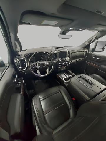 2022 GMC Sierra 3500 HD Crew Cab Standard Box 4-Wheel Drive Denali