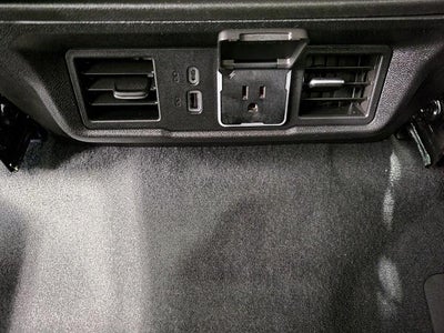 2025 GMC Sierra 1500 Double Cab Standard Box 4-Wheel Drive Elevation 3VL