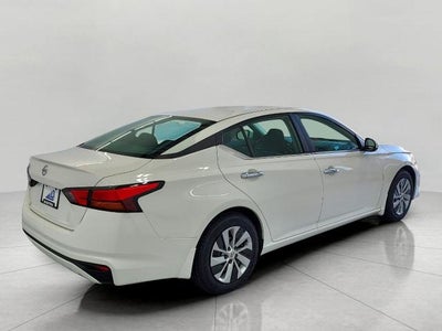 2022 Nissan Altima 2.5 S Sedan
