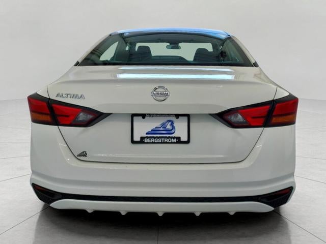2022 Nissan Altima 2.5 S Sedan