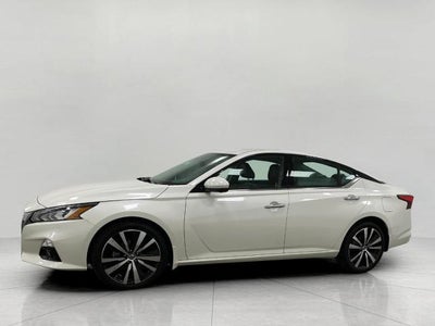 2019 Nissan Altima 2.5 Platinum AWD Sedan