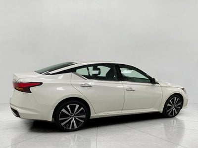 2019 Nissan Altima 2.5 Platinum AWD Sedan