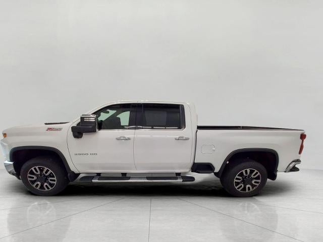 2022 Chevrolet Silverado 3500 HD Crew Cab Standard Box 4-Wheel Drive LTZ