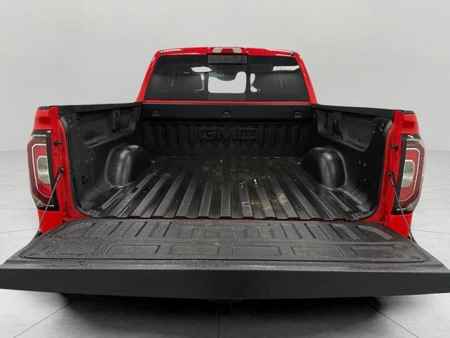 2018 GMC Sierra 1500 Crew Cab Short Box 4-Wheel Drive SLT