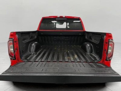 2018 GMC Sierra 1500 Crew Cab Short Box 4-Wheel Drive SLT