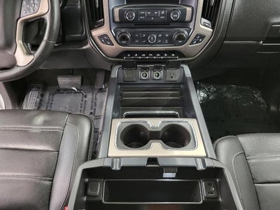 2017 GMC Sierra 1500 Crew Cab Short Box 4-Wheel Drive Denali