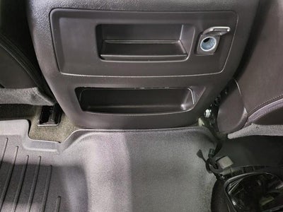 2017 GMC Sierra 1500 Crew Cab Short Box 4-Wheel Drive Denali