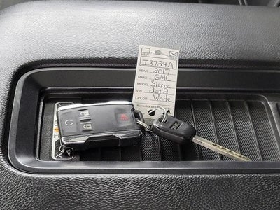 2017 GMC Sierra 1500 Crew Cab Short Box 4-Wheel Drive Denali